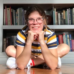 Meet your Posher, Liz